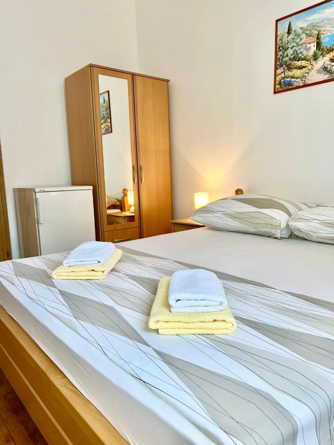 Vespera Apartments Бол Екстер'єр фото